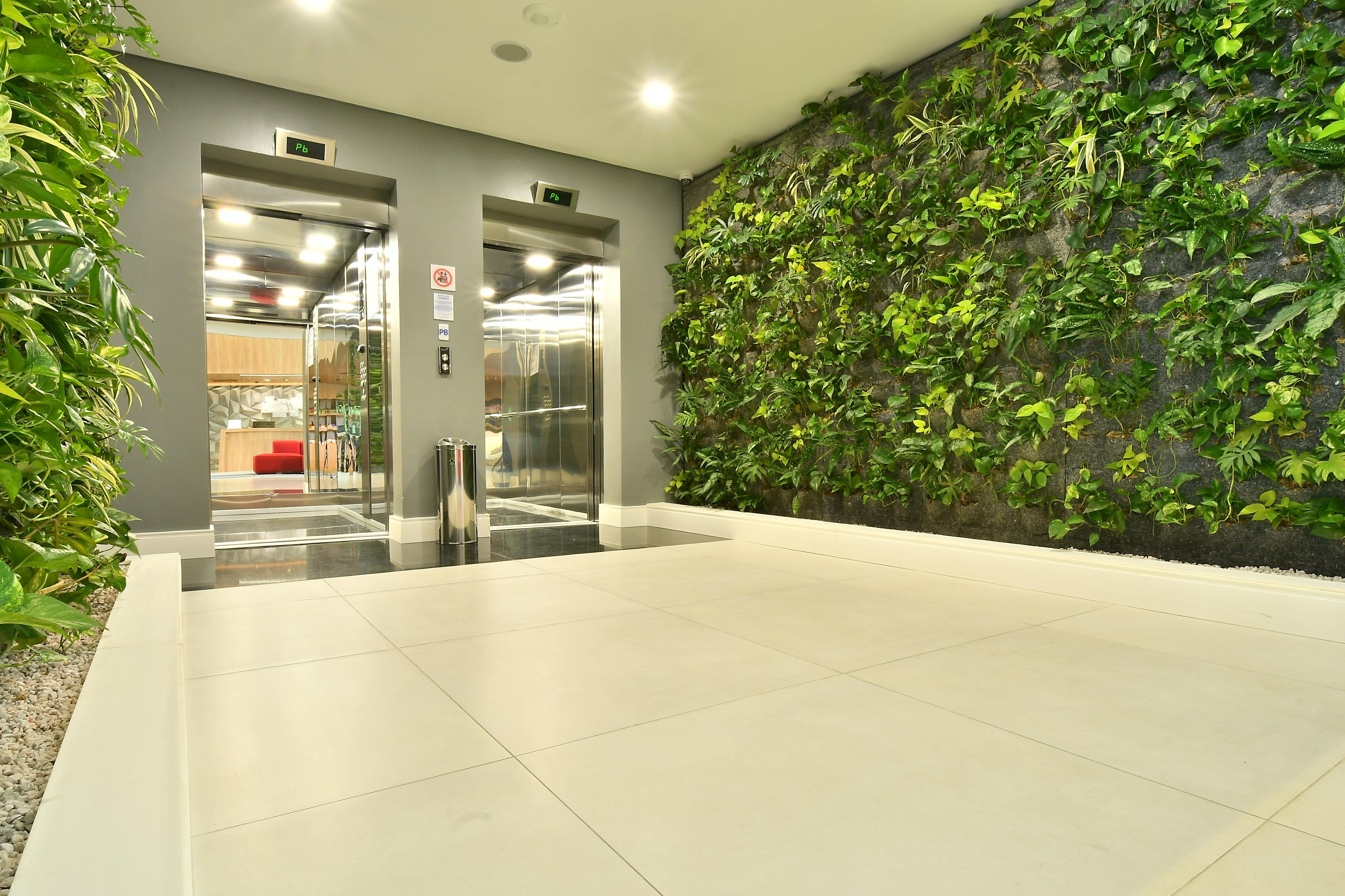 Holiday Inn Express Asuncion Aviadores By Ihg Zewnętrze zdjęcie