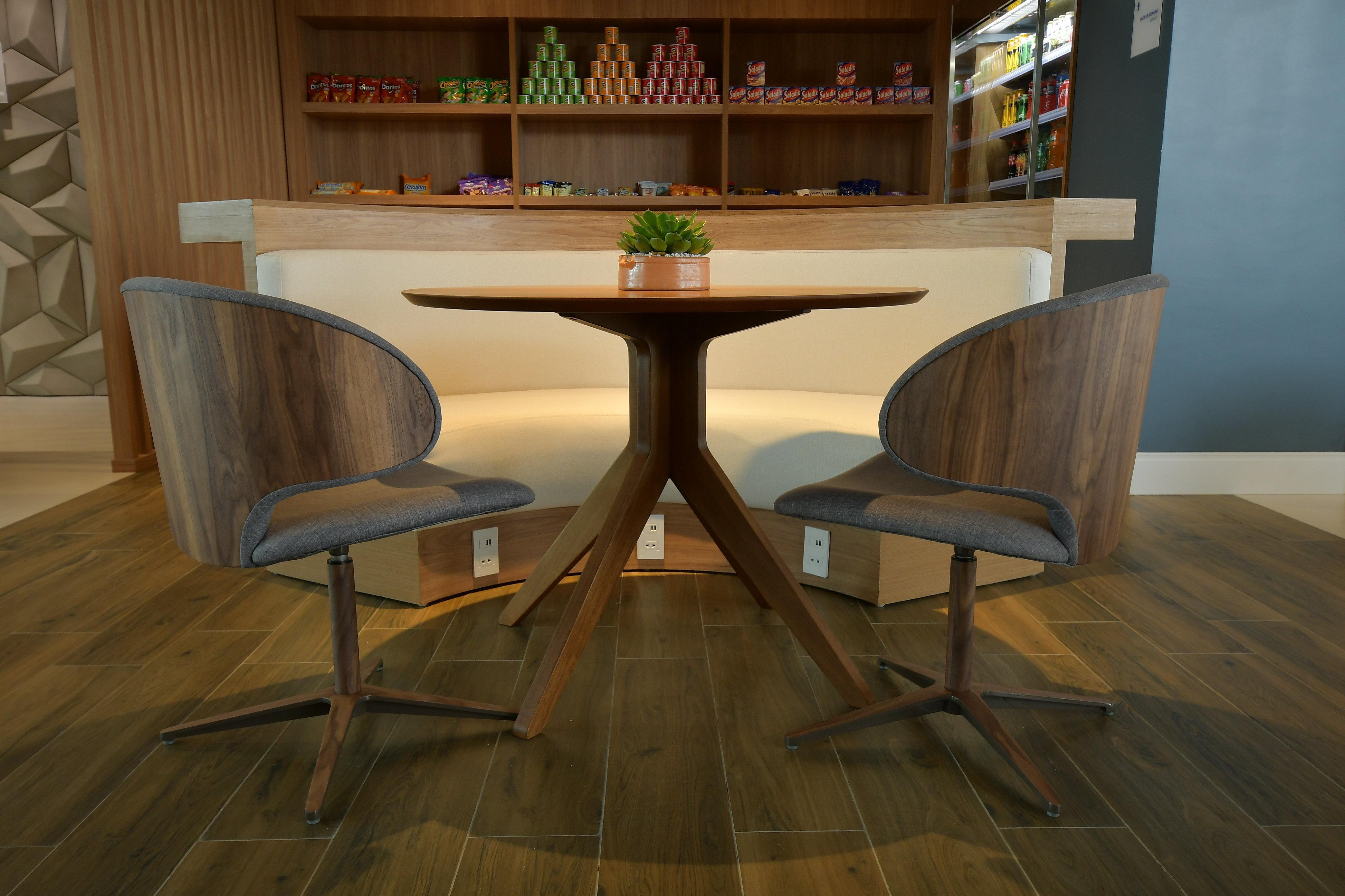 Holiday Inn Express Asuncion Aviadores By Ihg Zewnętrze zdjęcie
