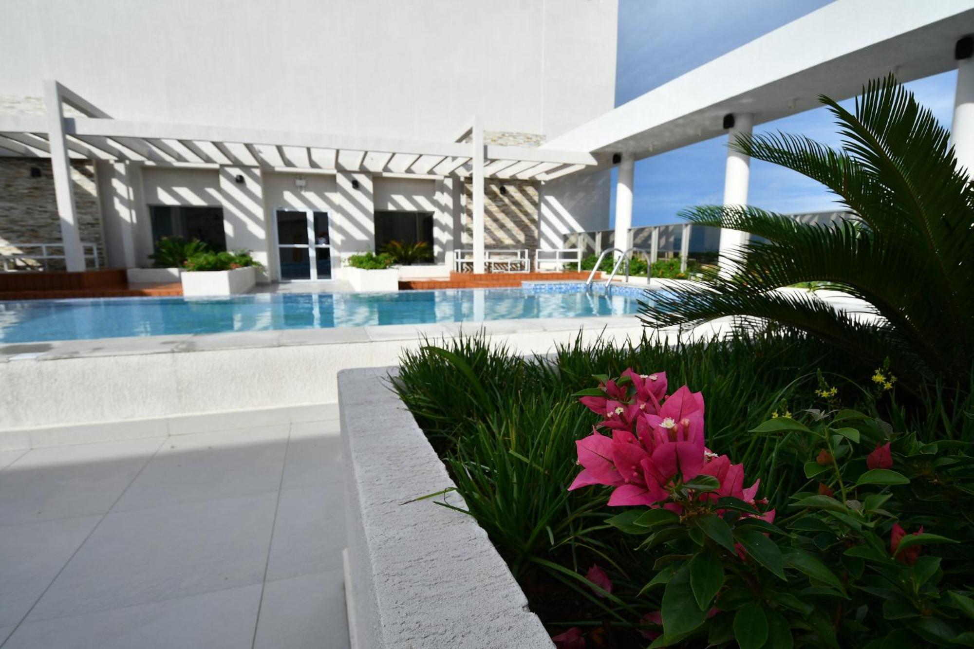 Holiday Inn Express Asuncion Aviadores By Ihg Zewnętrze zdjęcie